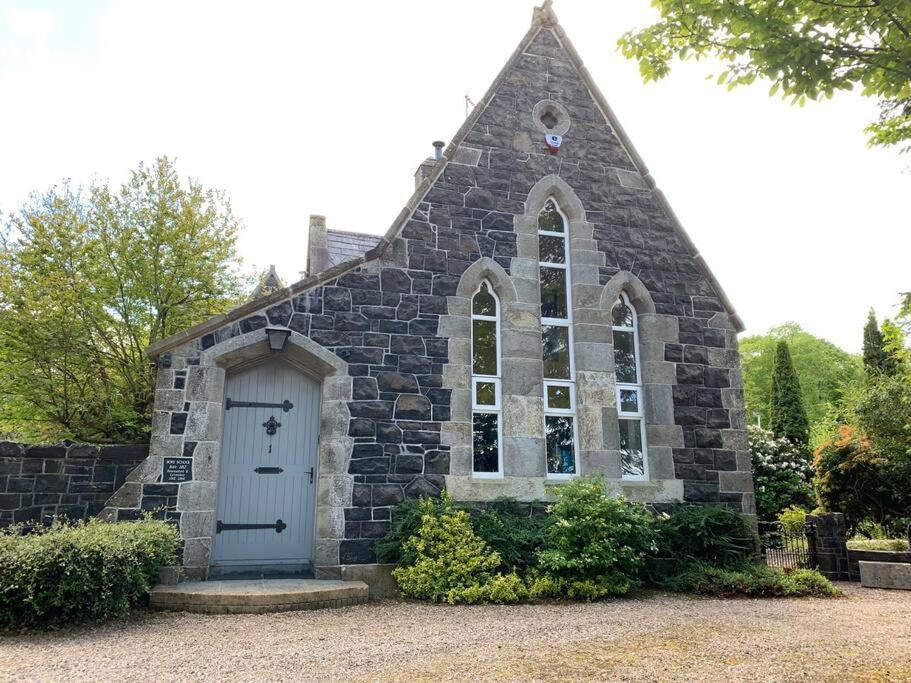 Old Schoolhouse, Galgorm Vila Exterior foto